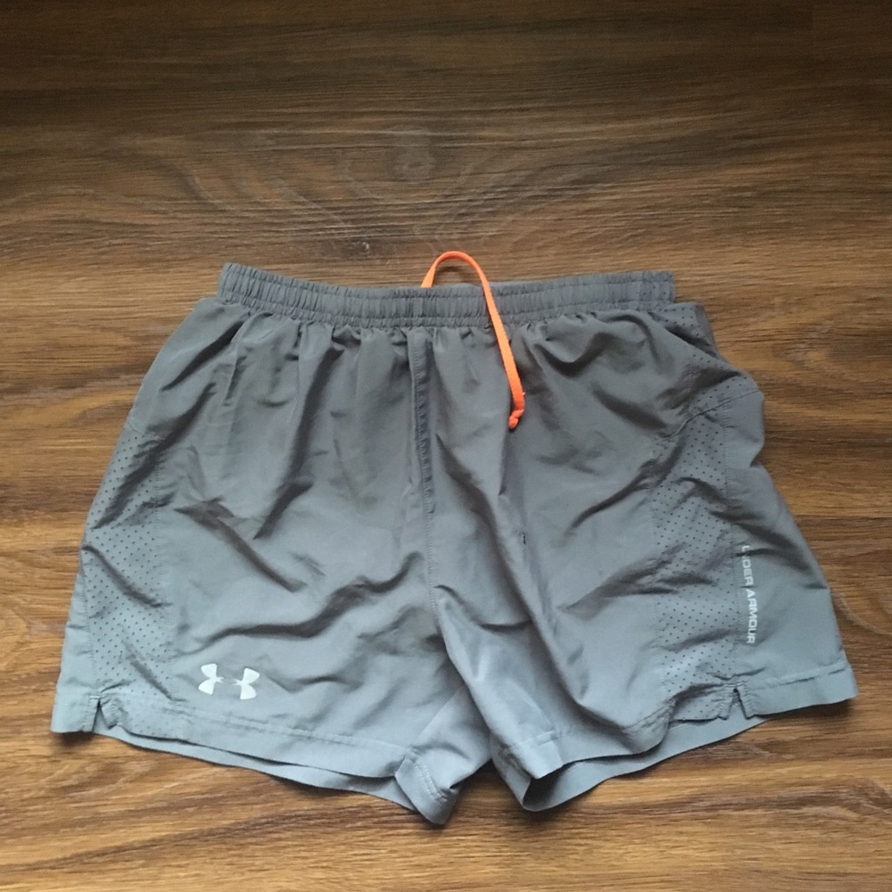Underarmour Running Shorts Size medium